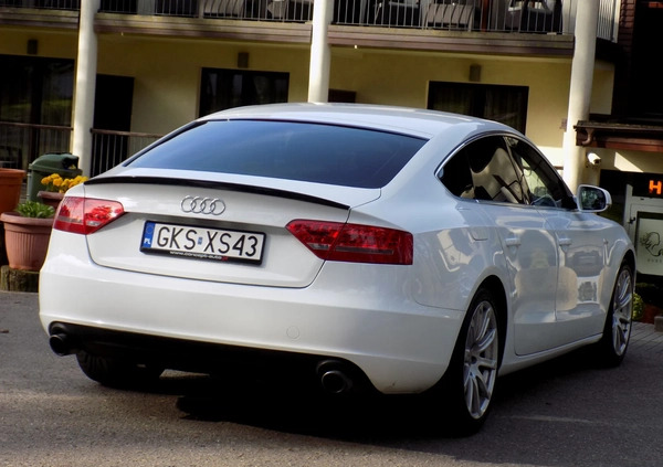 Audi A5 cena 43999 przebieg: 210000, rok produkcji 2011 z Kościerzyna małe 742